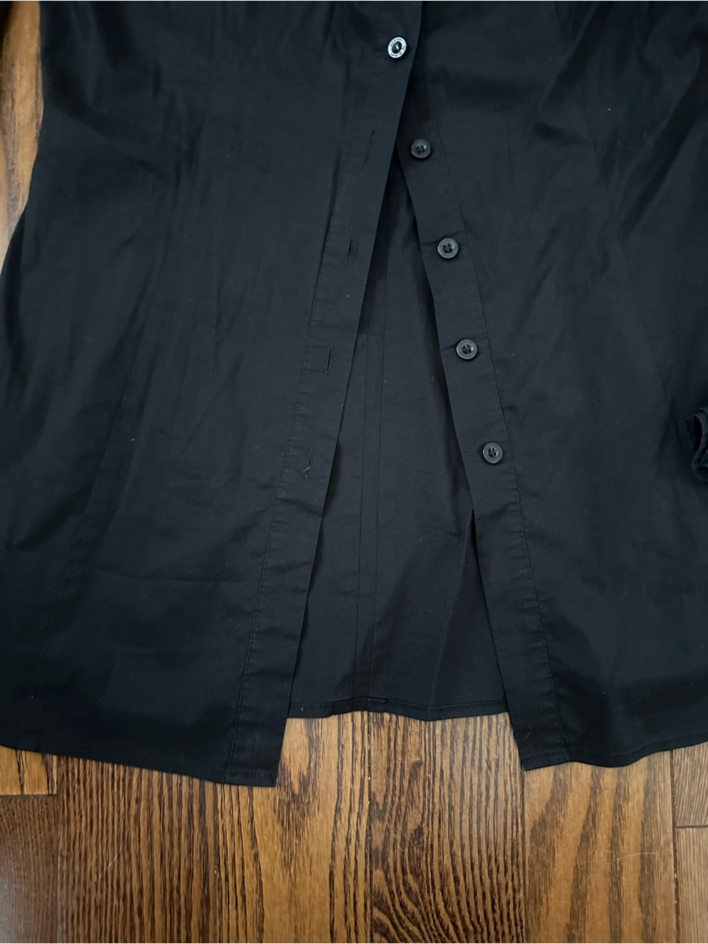Guess by Marciano Black Collared Button-Up Blouse - Picture 3 of 5